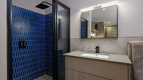 One Bedroom Apartment With Balcony